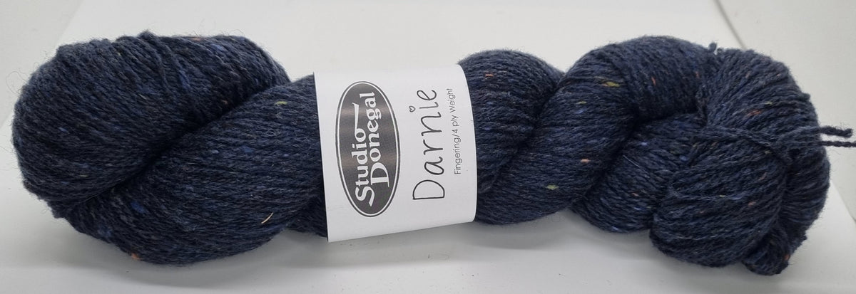 Studio Donegal Darnie ca.  100 g 410 m  100 % Lambswool