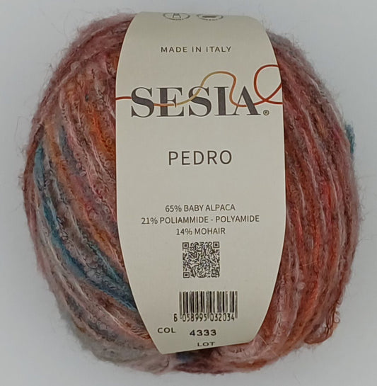 Sesia Pedro - 65 % Babyalpaka - 21 % Polyamid - 14% Mohair
