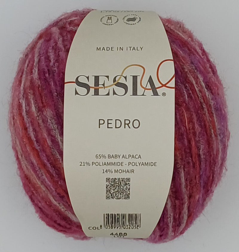 Sesia Pedro - 65 % Babyalpaka - 21 % Polyamid - 14% Mohair