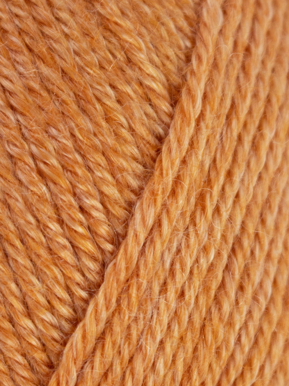 West Yorkshire Spinners Elements DK 50 g  60 % Lyocell 40 % Falklandwolle