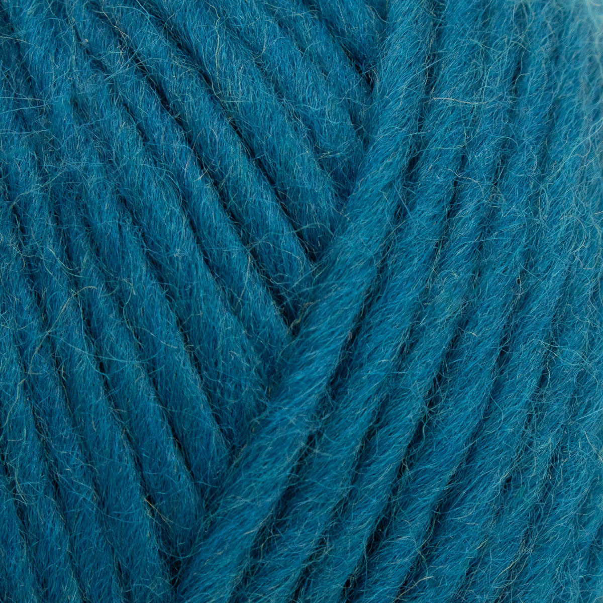 West Yorkshire Spinners Re:Treat Chunky Roving 100 g